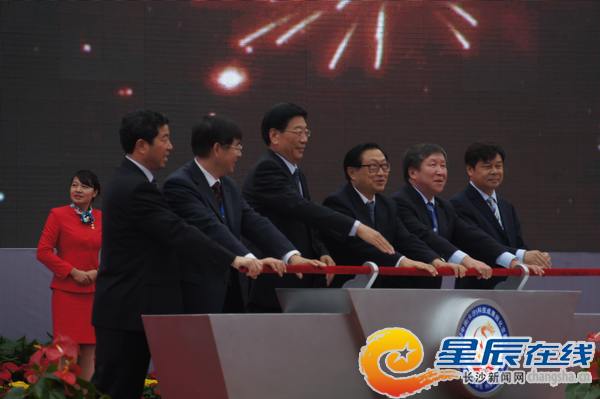 ��ϯ�I(l��ng)��(d��o)��ͬ�Ƅ�(d��ng)��Ļ�ƗU���_��ʢ��(hu��)��Ļ��