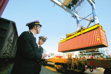 �����������R(sh��)���ƌ���ȫ���_��